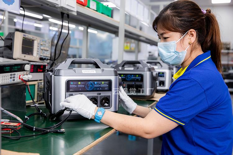 光影定格工业之美 岭贤琨科技办公空间与厂房的纪实摄影实践